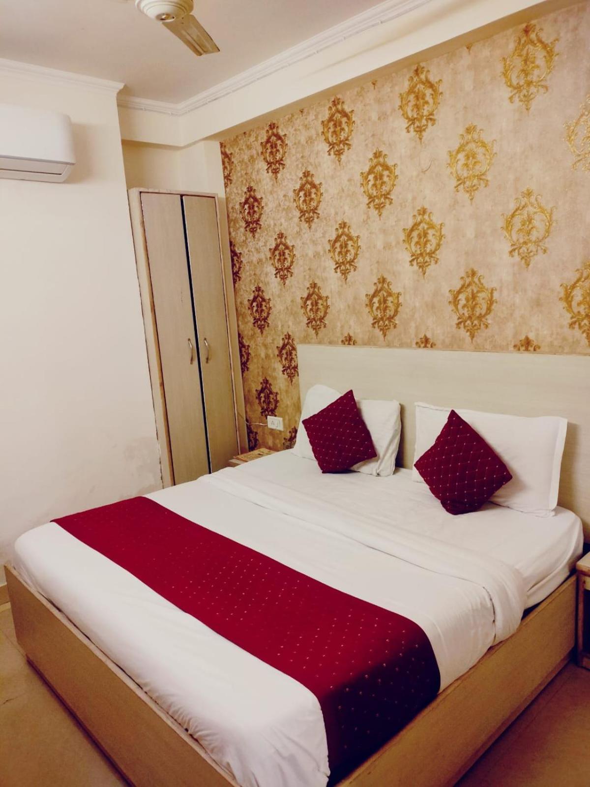 Suites Admiral Delhi Airport نيودلهي المظهر الخارجي الصورة