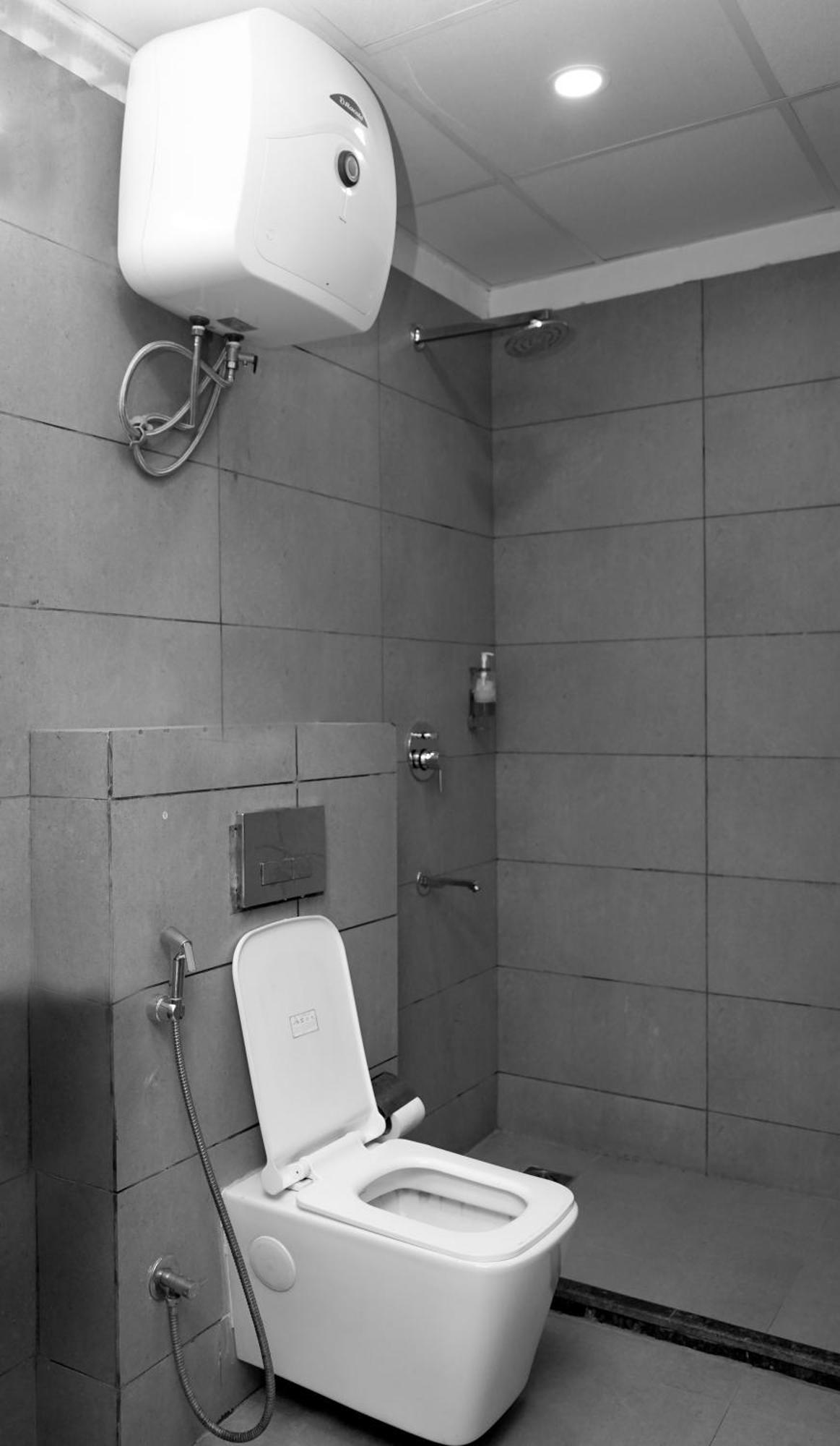 Suites Admiral Delhi Airport نيودلهي المظهر الخارجي الصورة